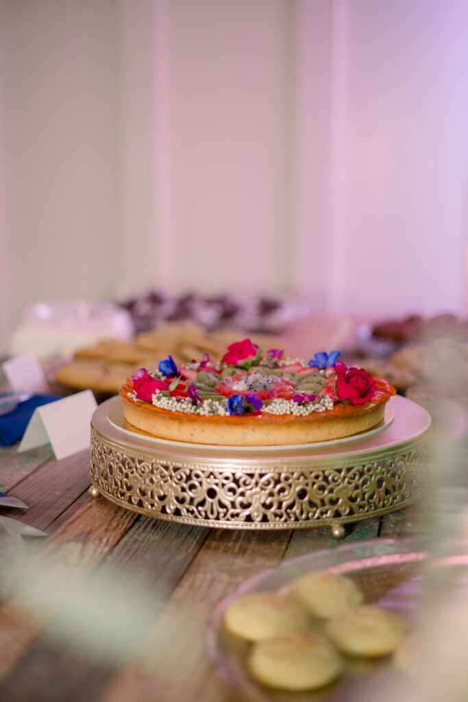 Dessert by Bakery Lorraine at wedding by Lois M Photography