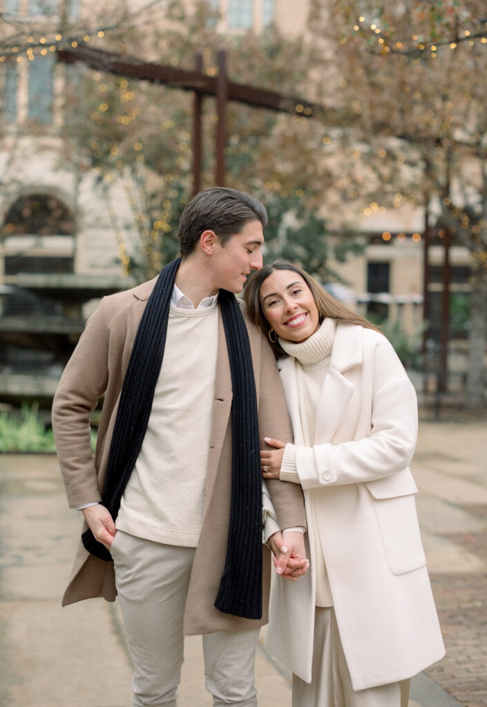 Engagement photo session at the Pearl, couple wears neutrals on a misty morning by Lois M Photography 